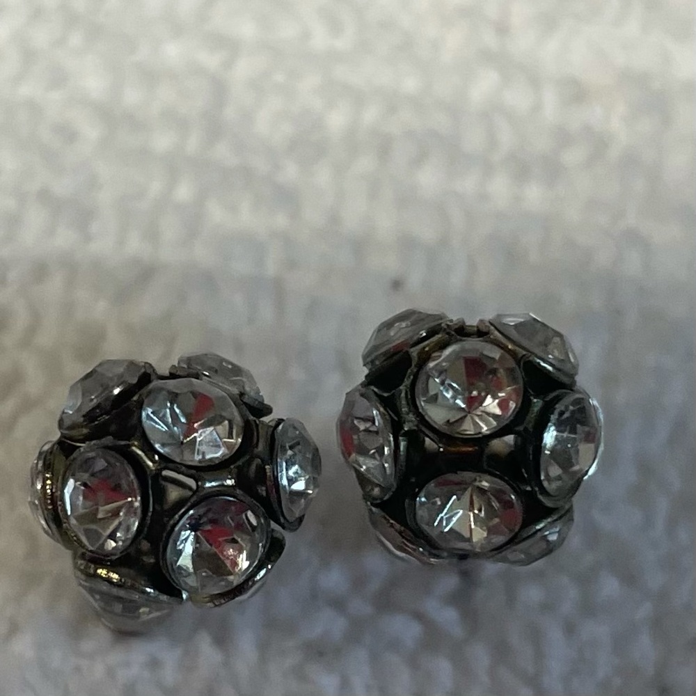 Earring Bundle - Picture 4 of 6